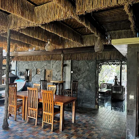 Kubuku Ubud Villas